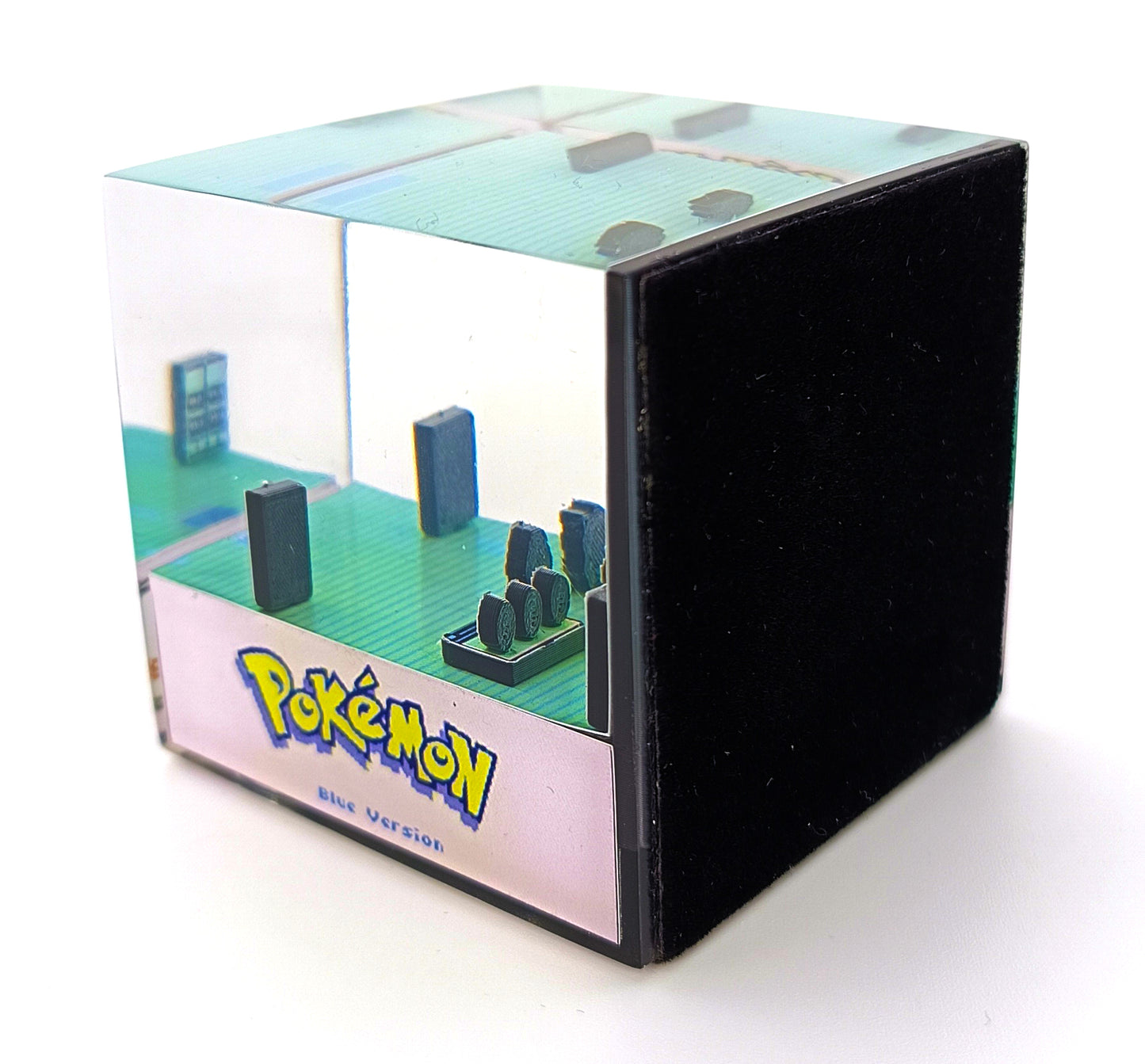 Resin Videogames Diorama Cube - Professor Oaks Lab