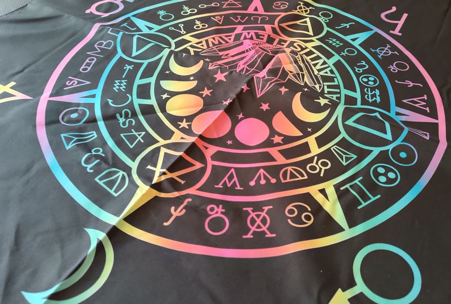 Tarot Cloth - Cristalli (Colored) NEW