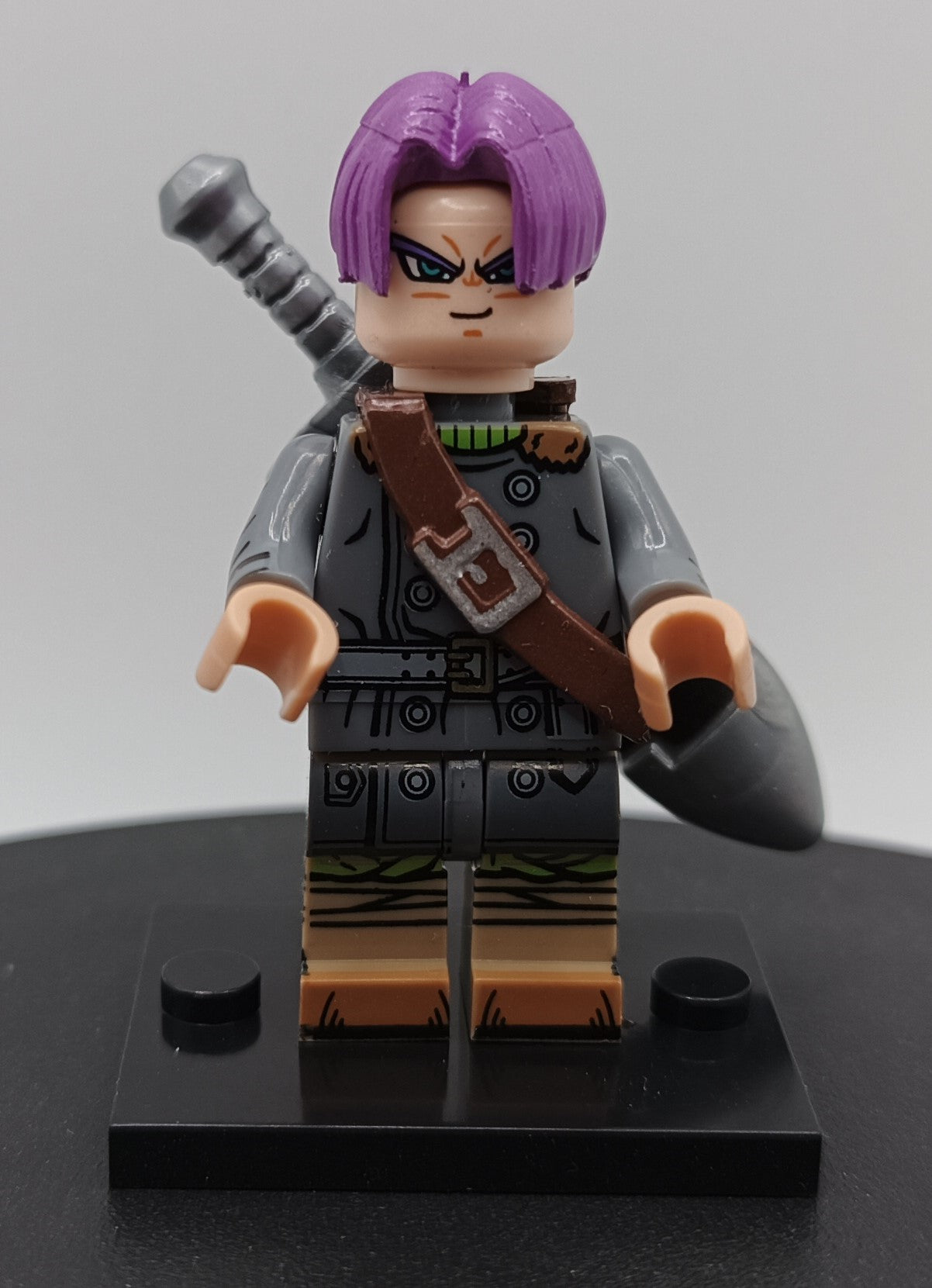 Dragon Ball - Future Trunks SEALED