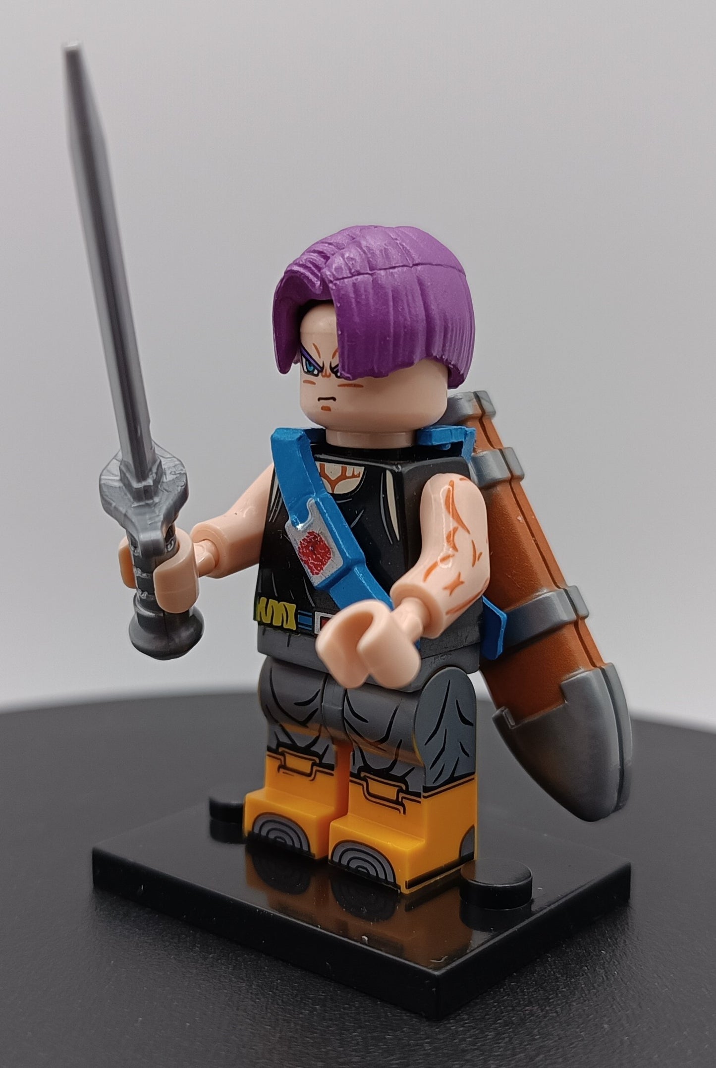 Dragon Ball - Future Trunks SEALED