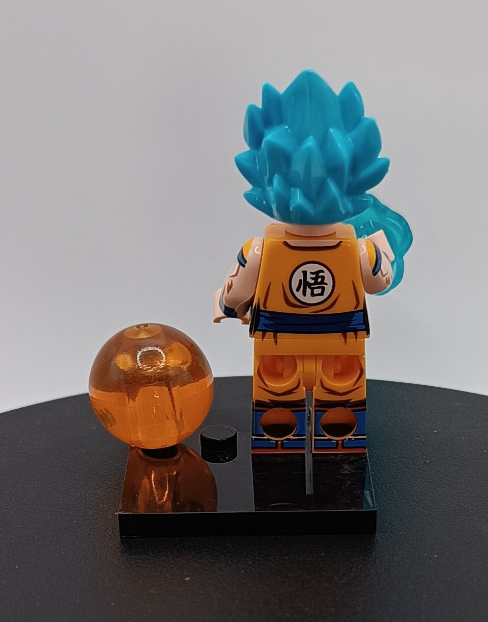 Dragon Ball - Goku SSJ Blue / God SEALED