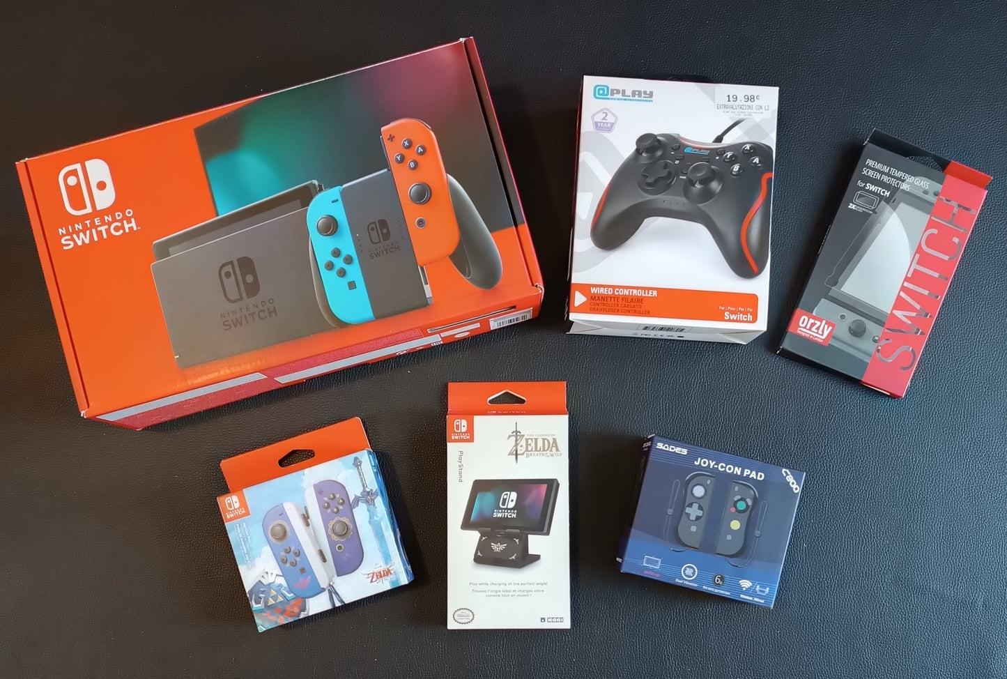 Lotto Console Nintendo Switch + Accessori + 4 Joycon e 1 Controller