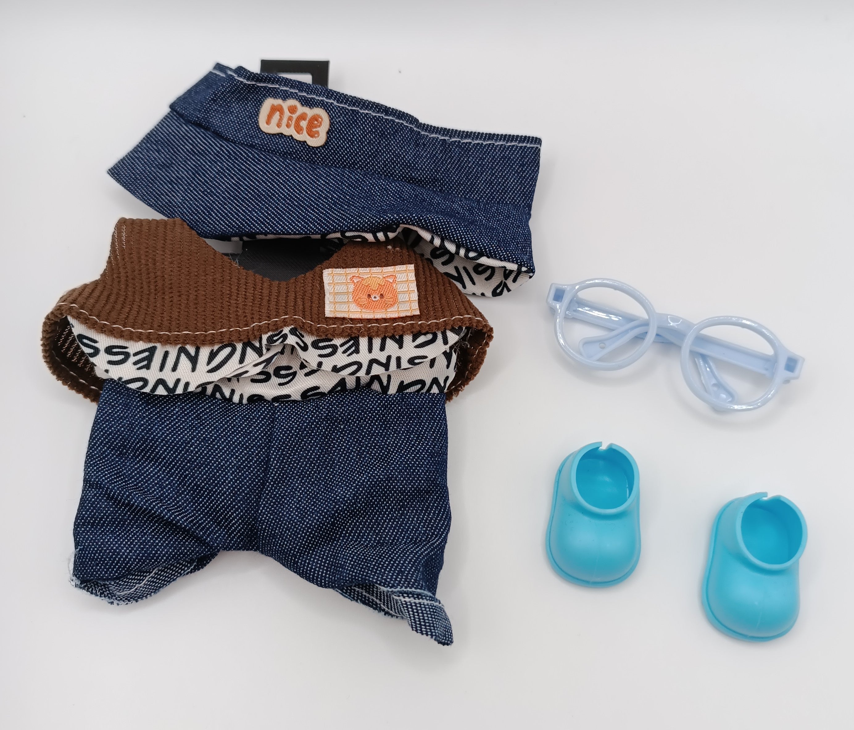 Vestito Labubu Outfit - Salopette alla Moda con Gilet