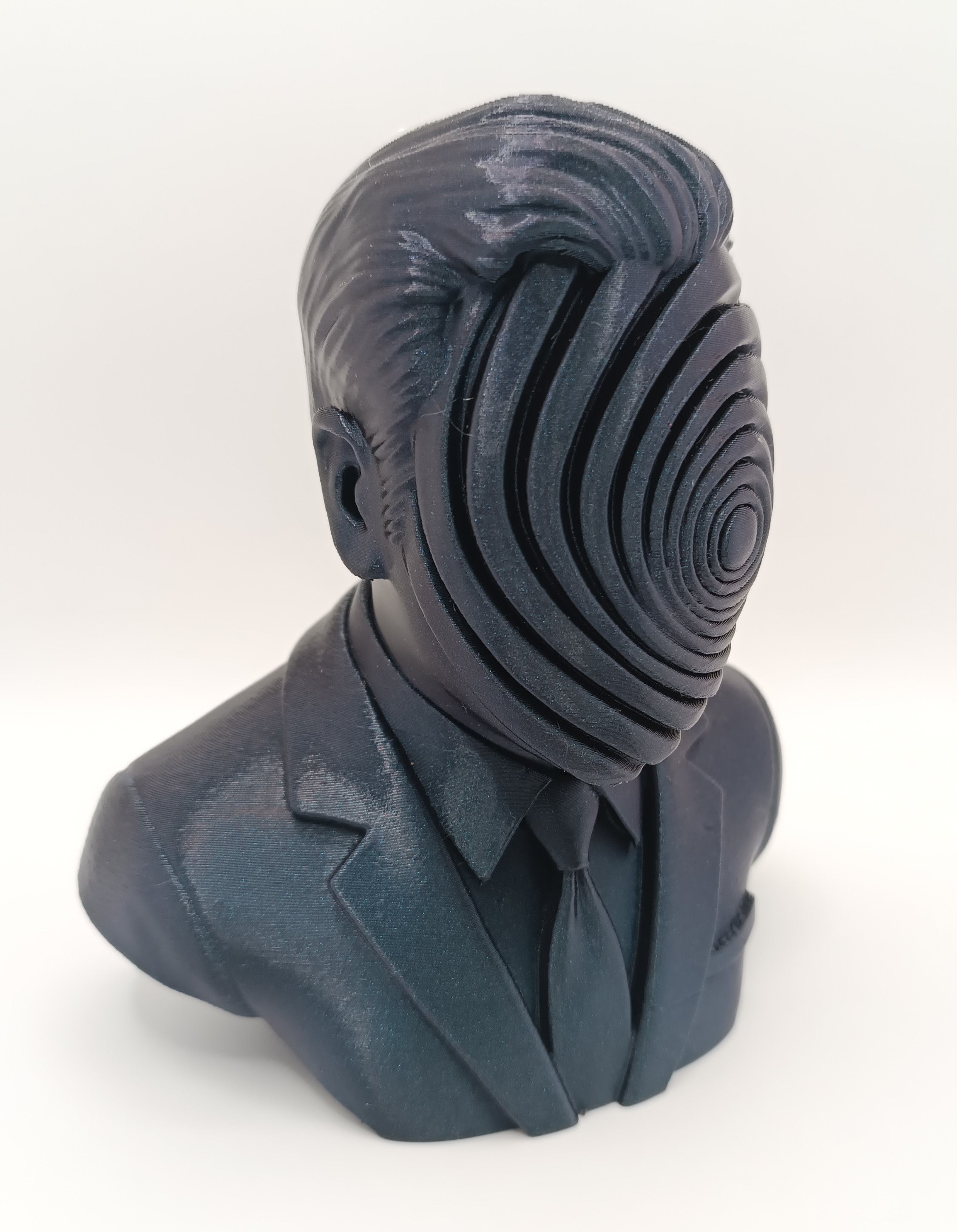 Busto Surrealista Spirale Senza Volto