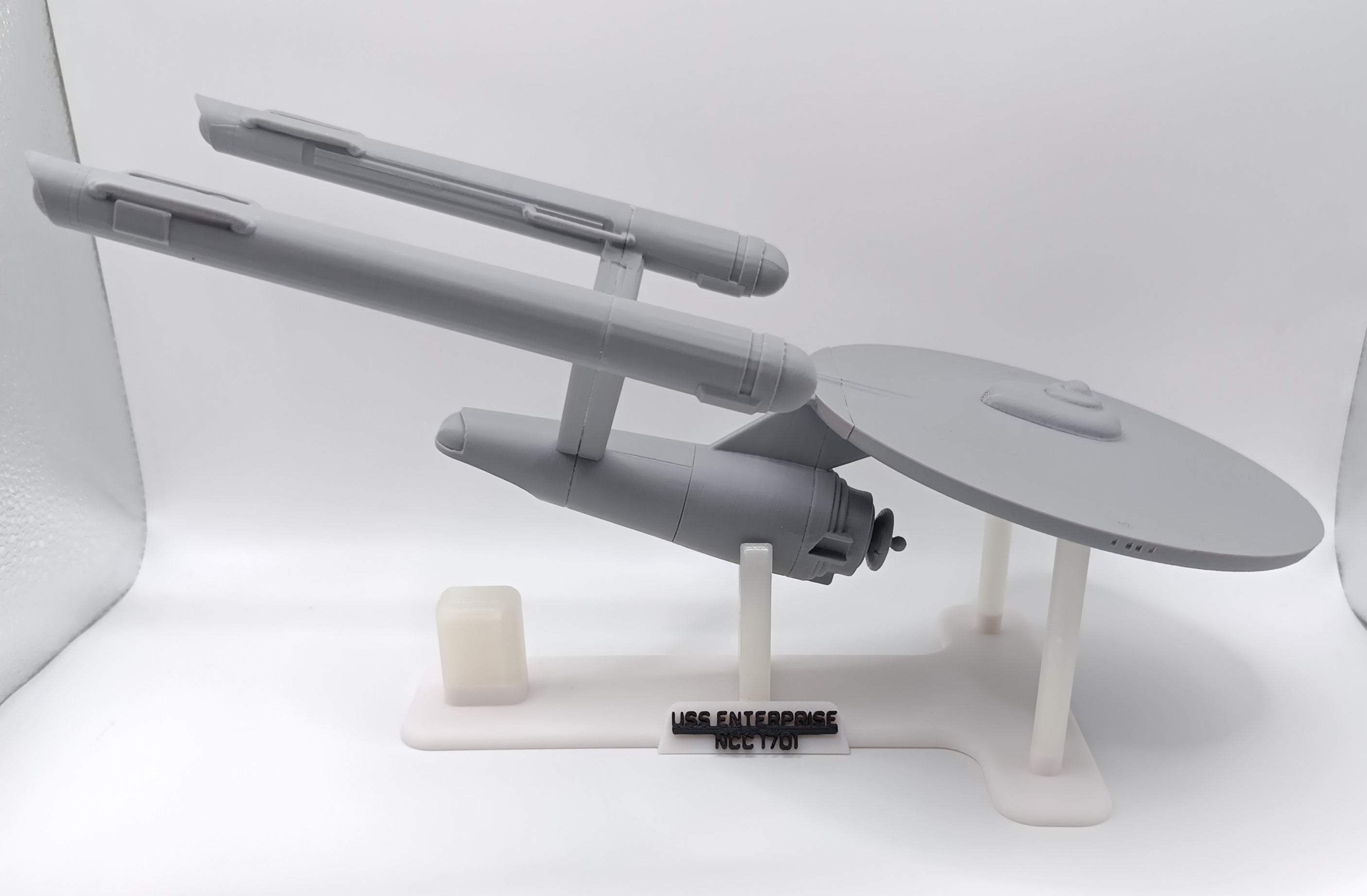 Star Trek USS Enterprise NCC 1701